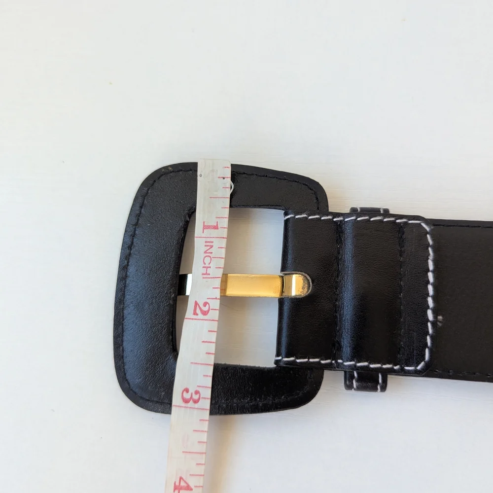 Escada Vintage wide leather belt from the 1980s, known for its distinctive "Roll - Picture 10 of 11
